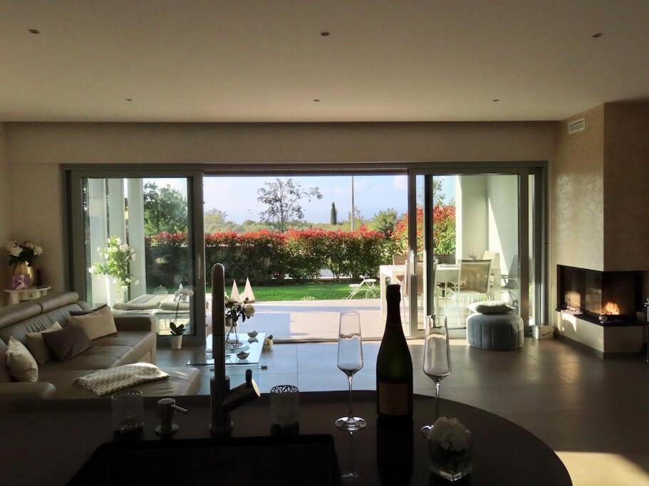 Apartment Capo D'Oro ロヴィニ エクステリア 写真