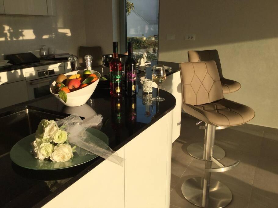 Apartment Capo D'Oro ロヴィニ エクステリア 写真