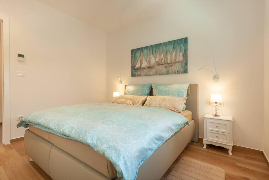 Apartment Capo D'Oro ロヴィニ エクステリア 写真