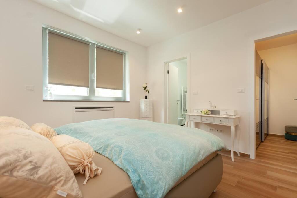 Apartment Capo D'Oro ロヴィニ エクステリア 写真