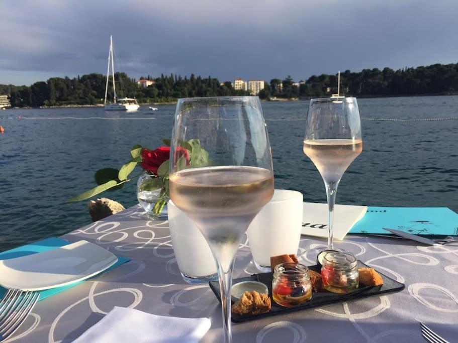 Apartment Capo D'Oro ロヴィニ エクステリア 写真